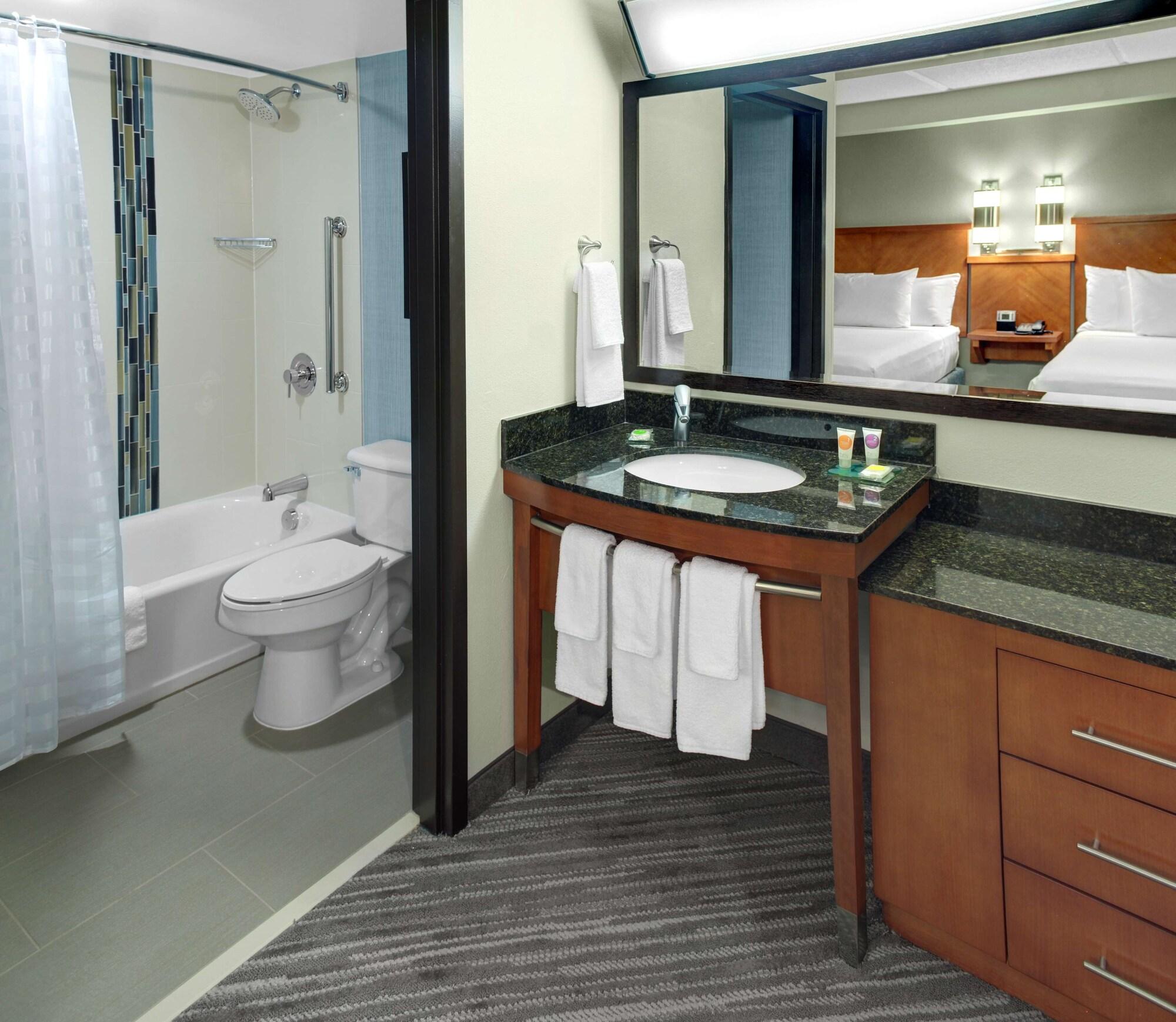 Hyatt Place Memphis Primacy Parkway Екстериор снимка
